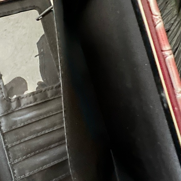 Buxton Floral Bouquet Christian Wallet - Picture 5 of 7